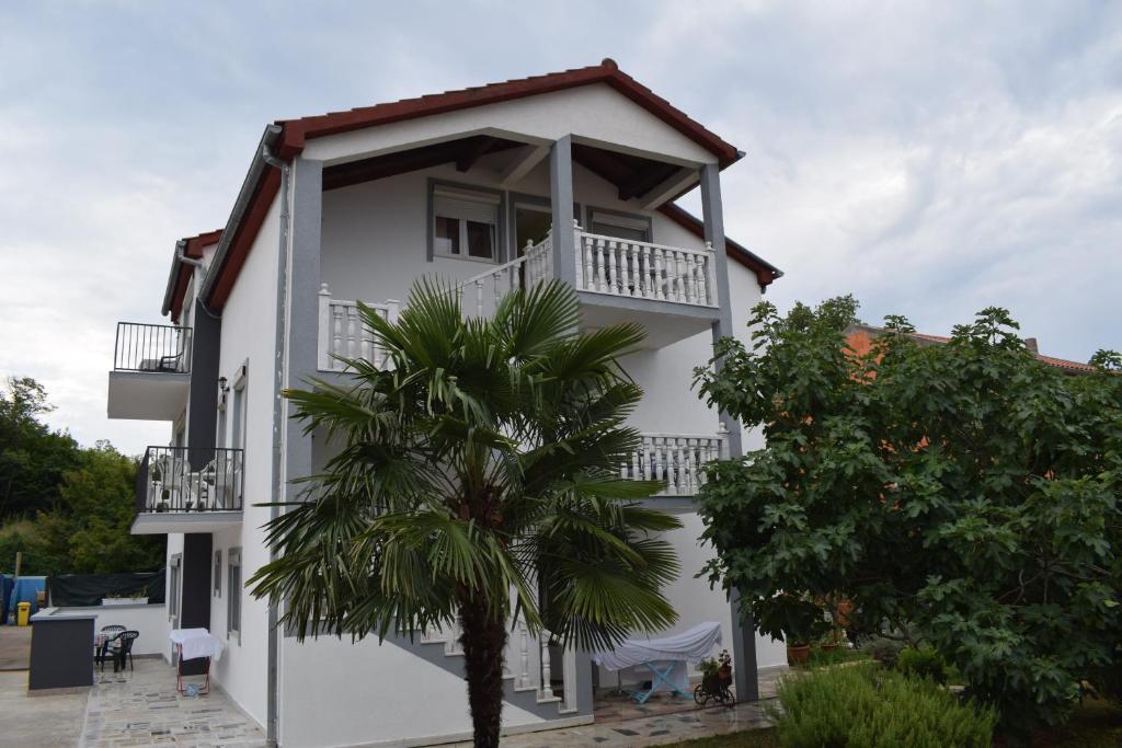 Apartments Malinska-Kajkic Exterior foto