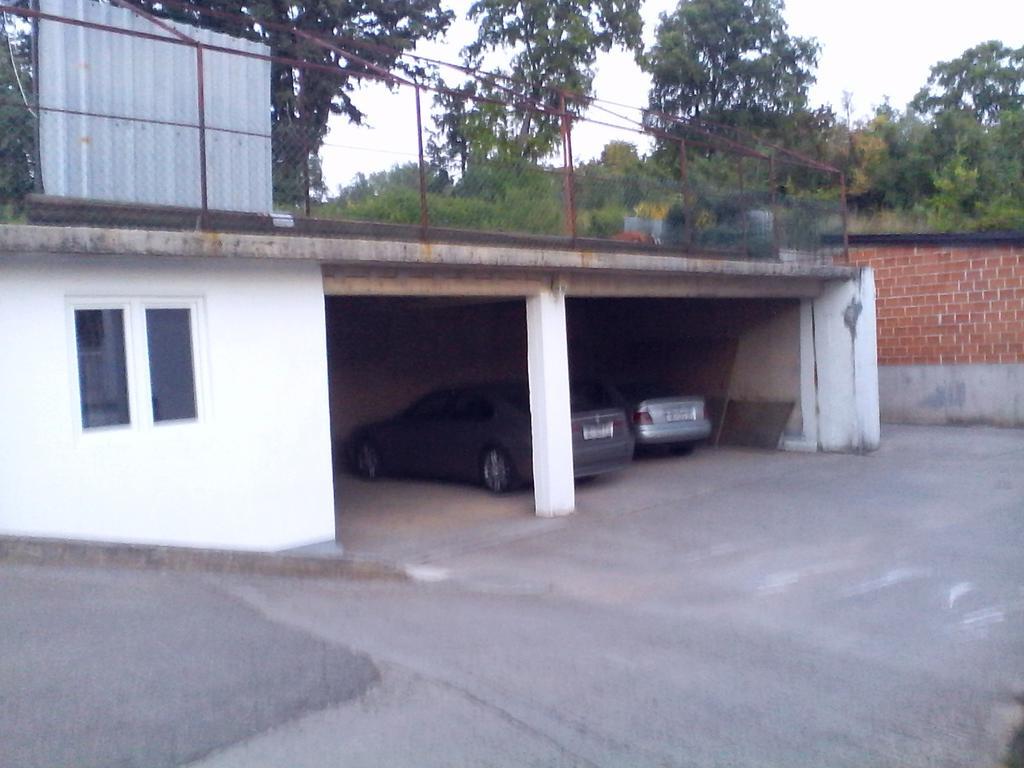 Apartments Malinska-Kajkic Quarto foto